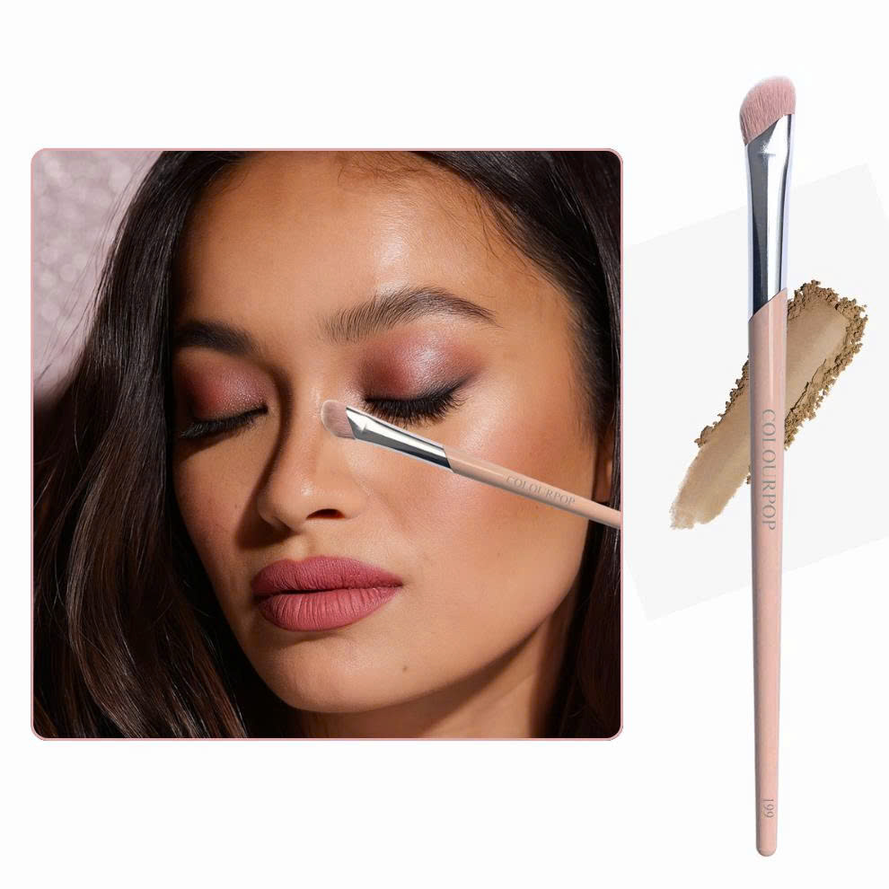 Cọ Tạo Khối Sống Mũi Và Highlight COLOURPOP Nose Contour Brush C199